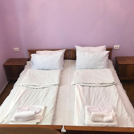 Hotel Wooden Museum Kutaisi Esterno foto
