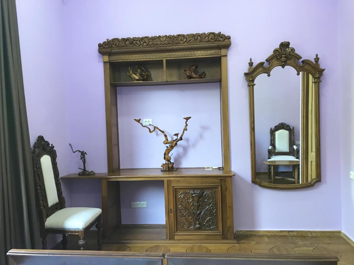 Hotel Wooden Museum Kutaisi Esterno foto