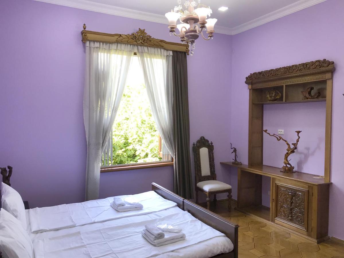 Hotel Wooden Museum Kutaisi Esterno foto